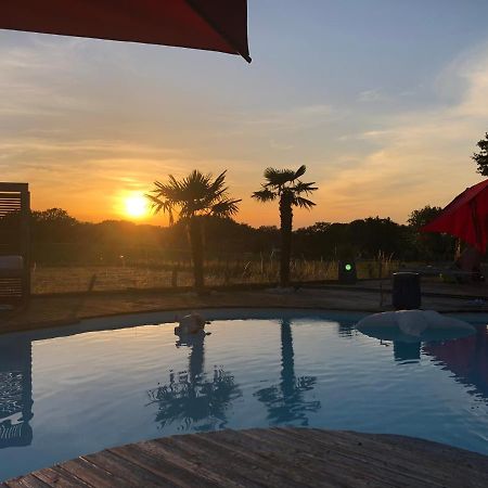 Agreable Chambre D'Hote Calme Avec Piscine Souvans Ngoại thất bức ảnh